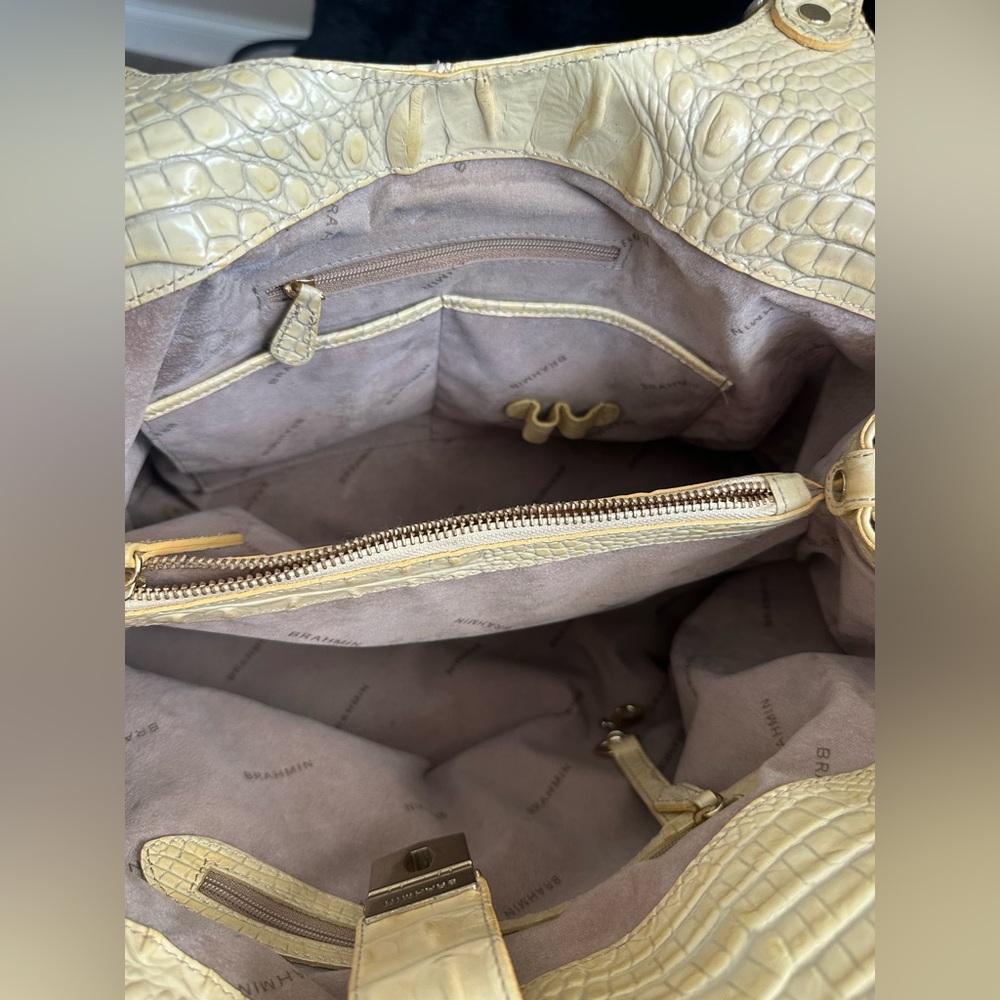 Brahmin purse - Picture 13 of 13